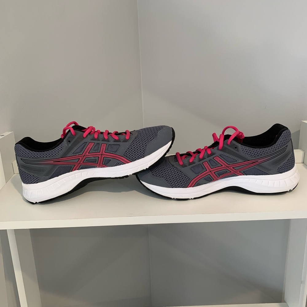 Asics Running Shoes 1012a234 Women's Gel Contend Gray Pink Top Low Sz 9.5